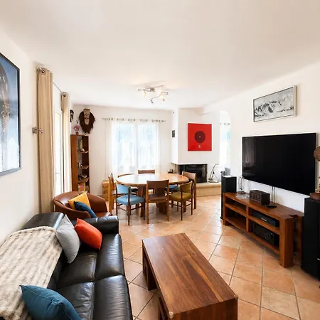 La Cigalière, T3, 6p, Ac, Pk, Piscine&terrasse Villa *