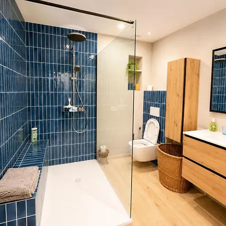 Villa La Cigalière, T3, 6p, Ac, Pk, Piscine&terrasse *