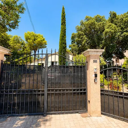 Villa La Cigalière, T3, 6p, Ac, Pk, Piscine&terrasse *